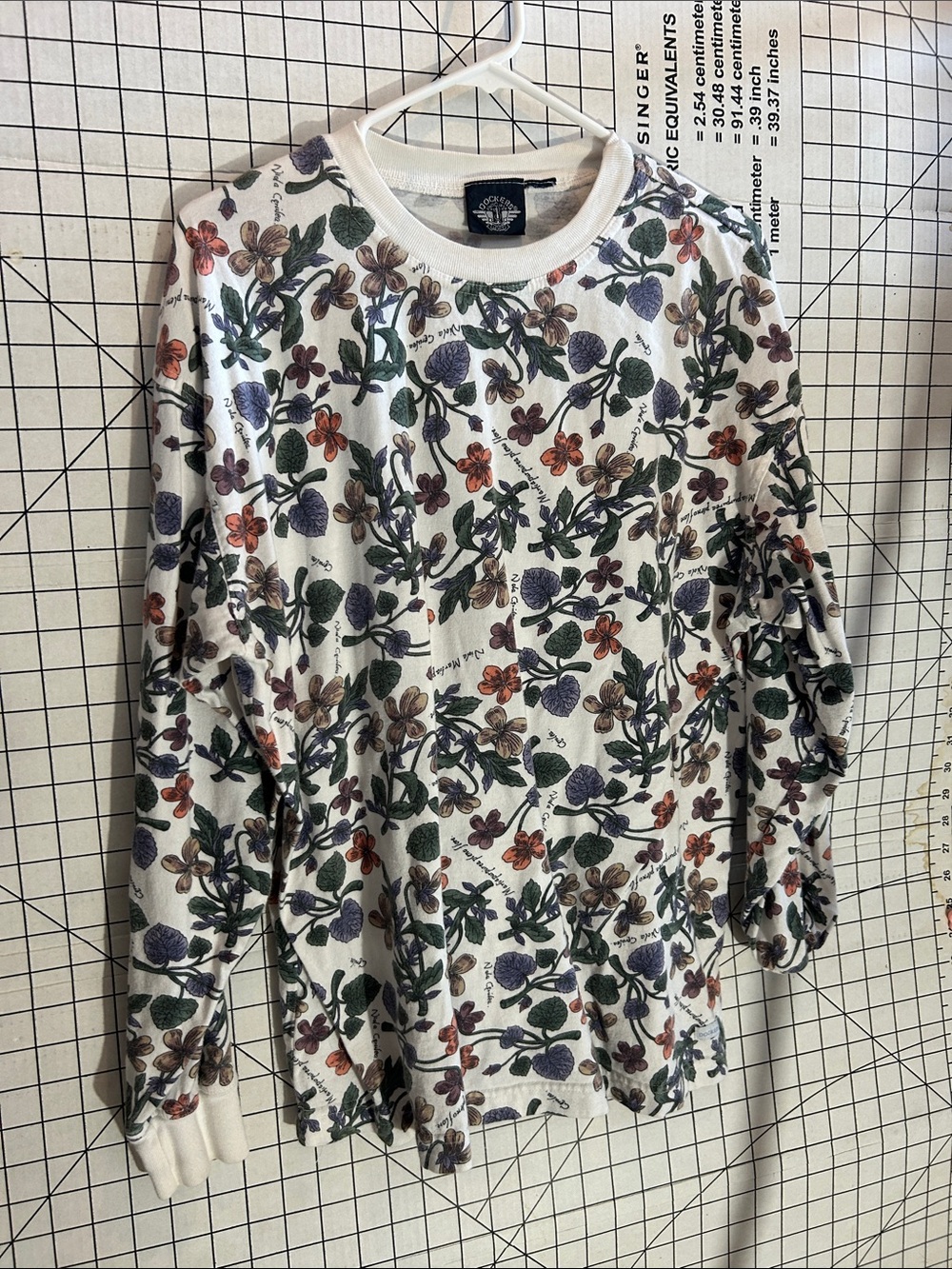 Vintage Dockers Floral Crewneck Long Sleeve Top